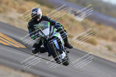 media/Dec-17-2022-SoCal Trackdays (Sat) [[224abd9271]]/Turn 16 (210pm)/